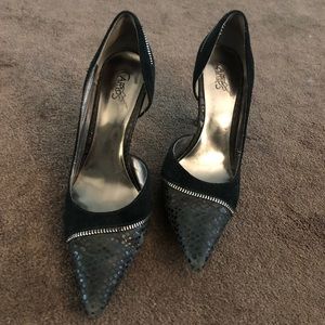 Carlos santana heels